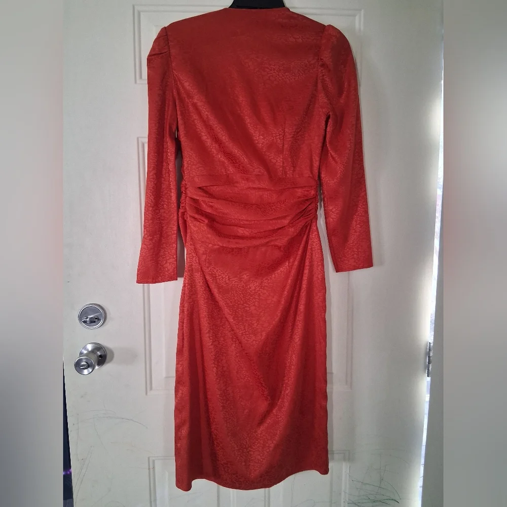 Elegant Red Long Sleeve Dress - Picture 3 of 7